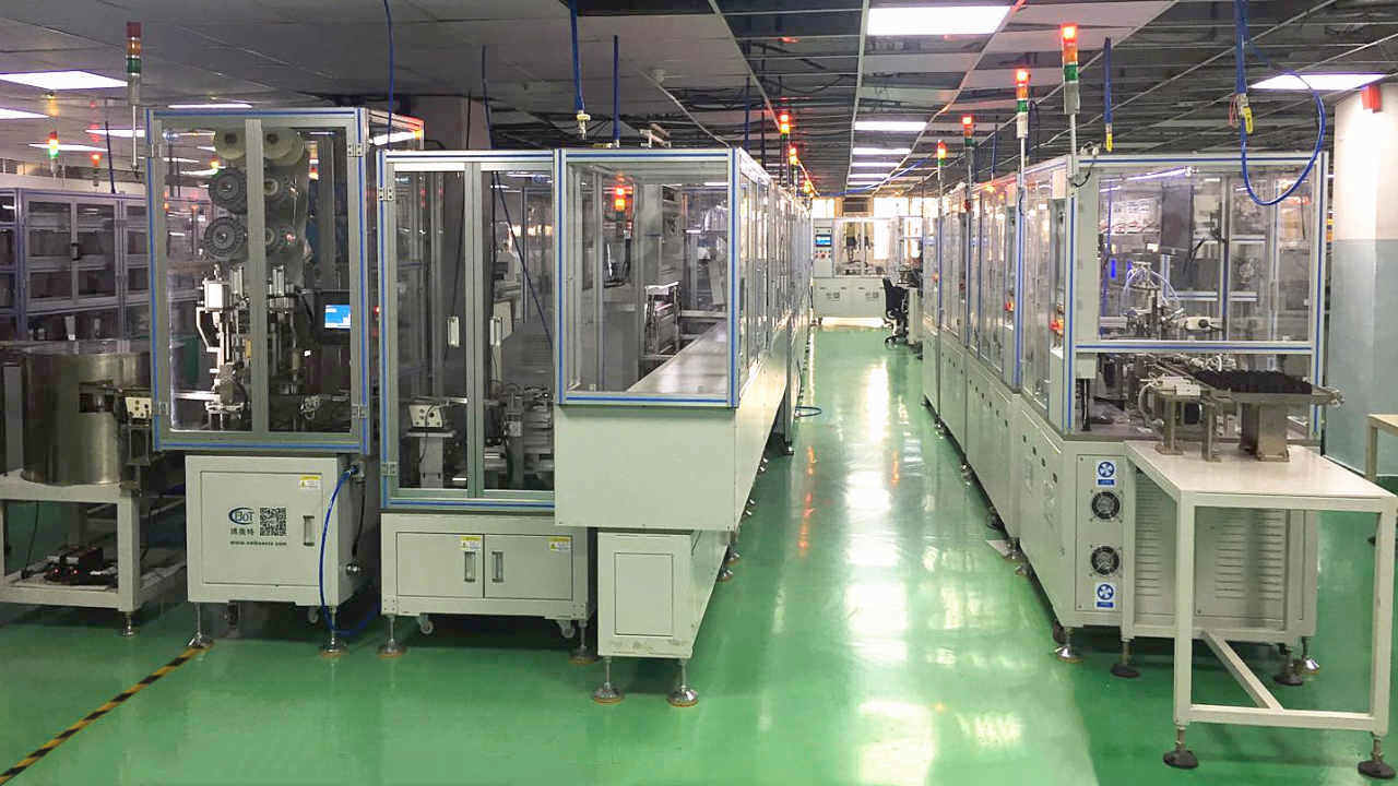 Relay automatic assembly machine
