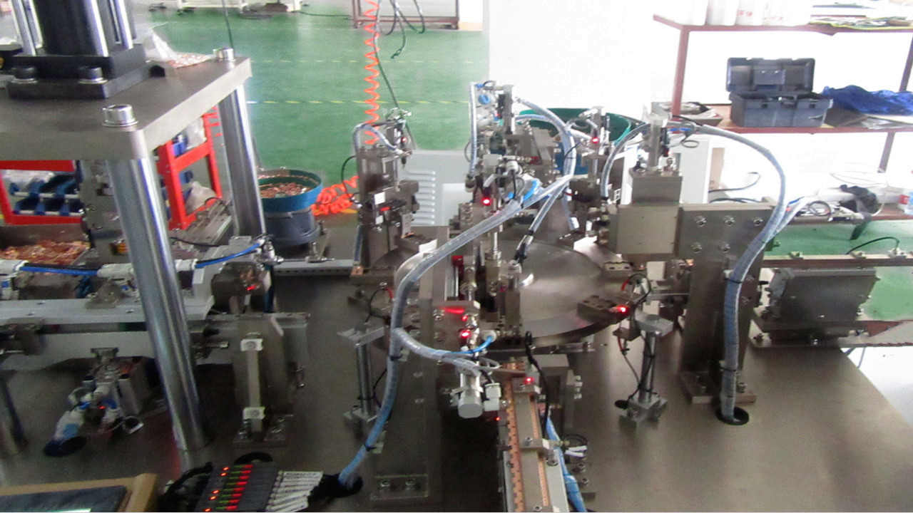 Riveting Contact Machine